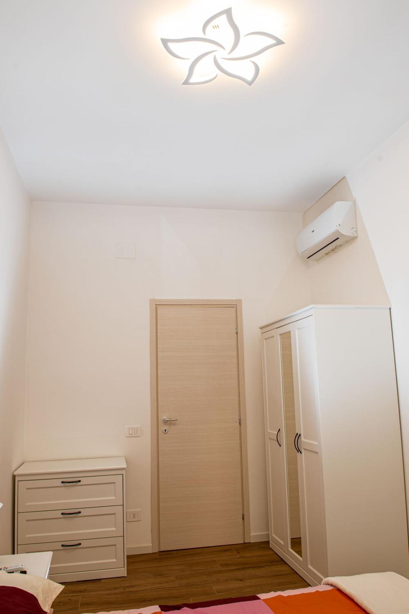 Locazioni Ostiense - Joy House Lägenhet Rom Exteriör bild